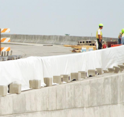 What is a Concrete Curing Blanket? (And When/Why to Use them?) –  Construction Front